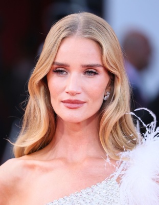 r_0162.jpg