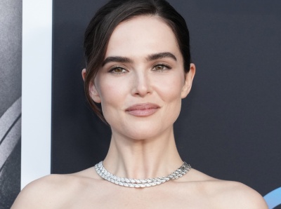Zoey-Deutch-113.jpg